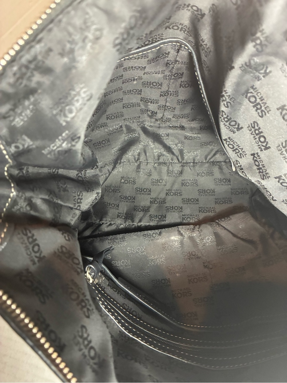 Michael Kors Black Leather Hobo Shoulder Bag Slouch Quiet Luxury - Picture 8 of 12